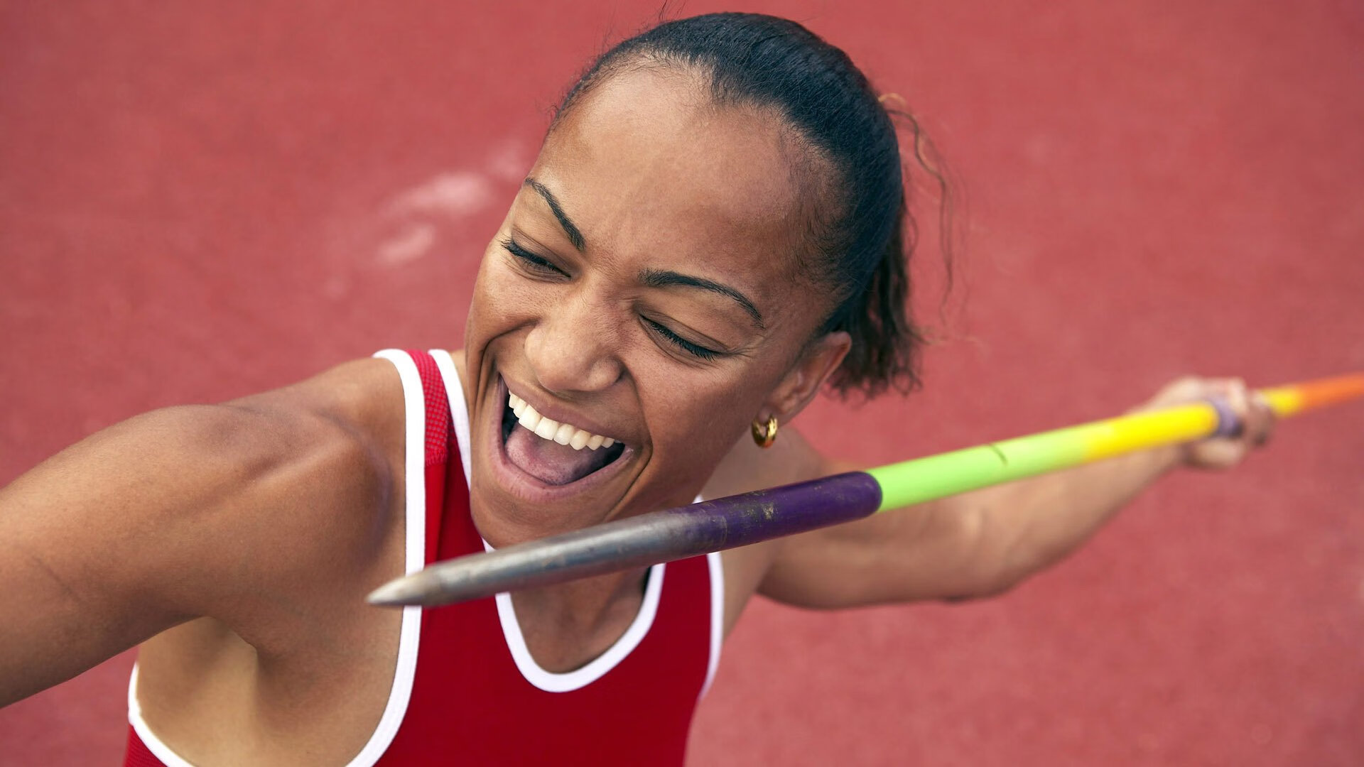 石宇奇刷新纪录，马来西亚队险胜印尼队—羽毛球汤姆斯杯的经典瞬间